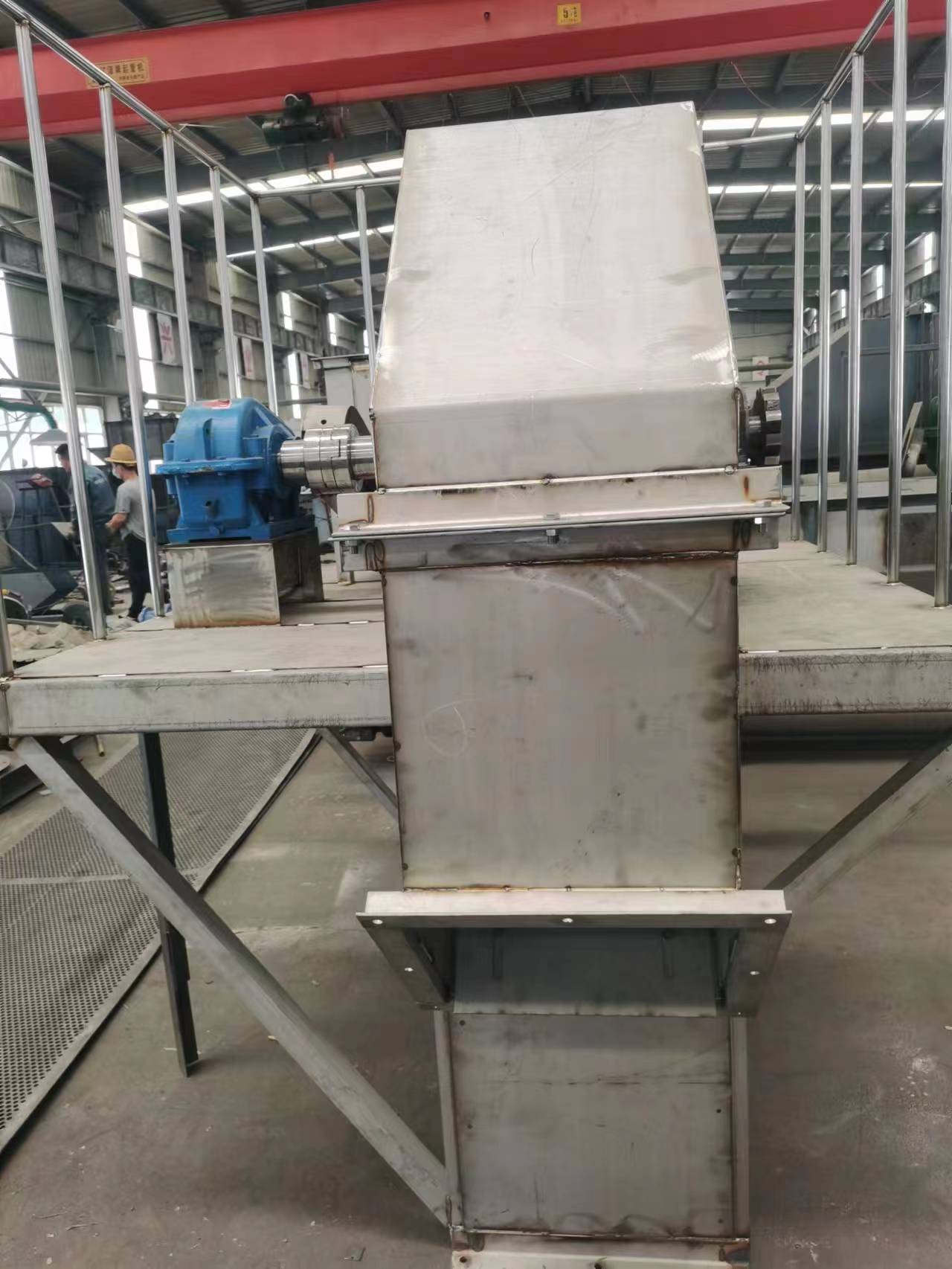 翻斗提升机-Z型转斗式提升机-多点进料结构合理 (翻斗提升机构)