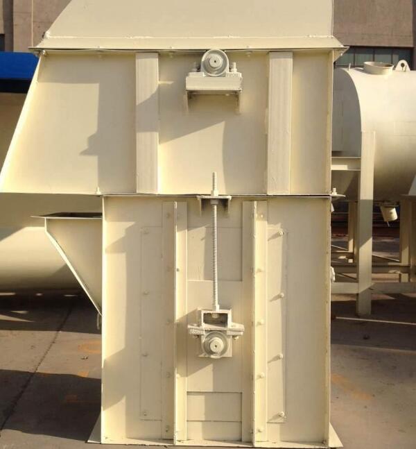 垂直斗式提升机料斗接触壳体如何解决？